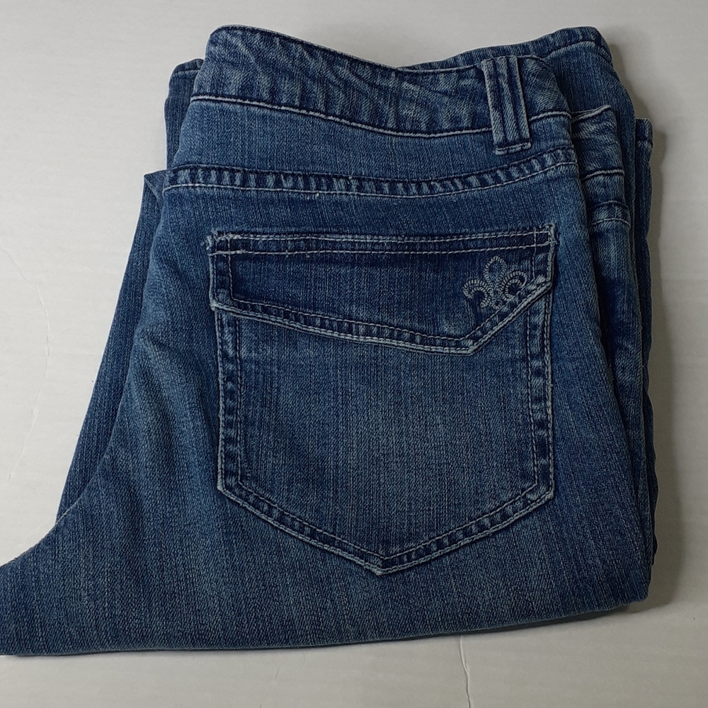 Ellemenno Snap Back Pocket 9R Blue Jeans - Picture 13 of 16